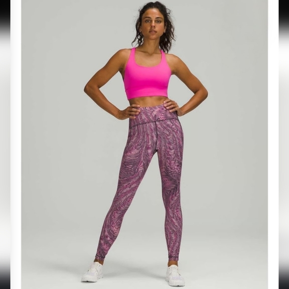 lululemon athletica Pants - EUC $128 Lululemon Swift Speed HR Tight  Dimensional Sonic Pink Size 4